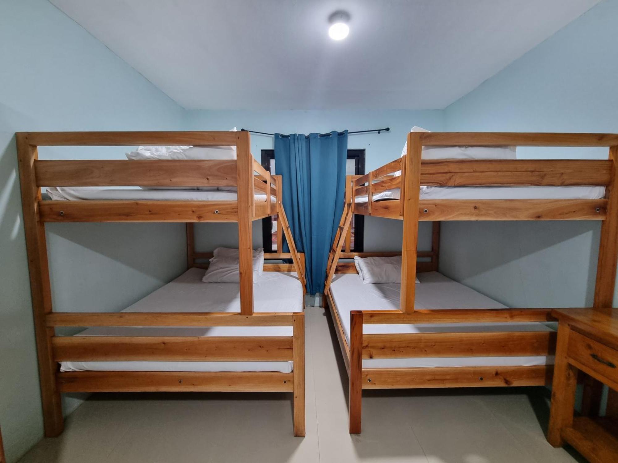 Yemaya De Laiya Powered By Cocotel Batangas Habitación foto